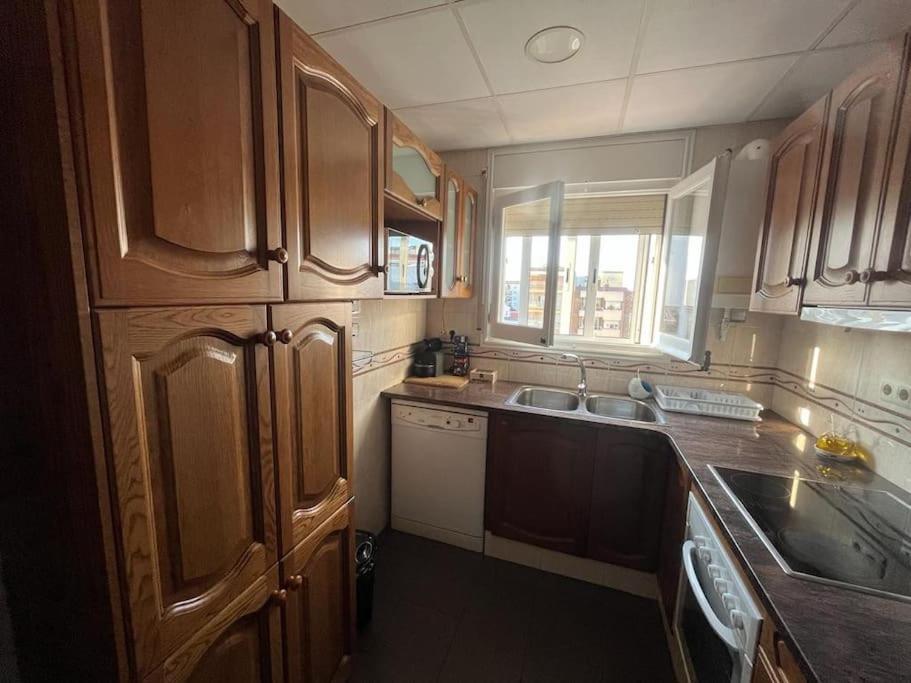 Apartament Atico Luminoso Centrico Y Comodo Figueres  Zewnętrze zdjęcie