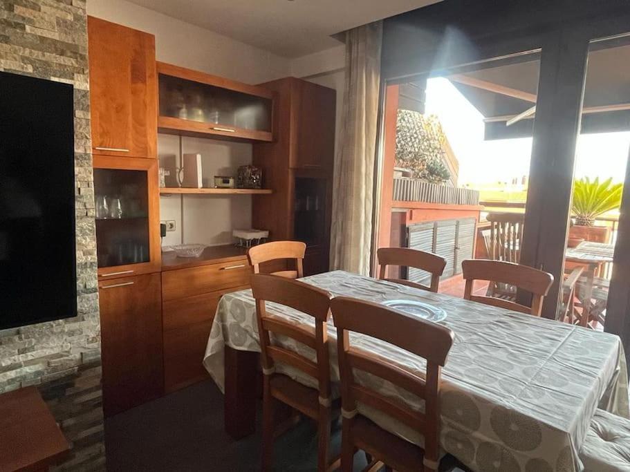 Apartament Atico Luminoso Centrico Y Comodo Figueres  Zewnętrze zdjęcie